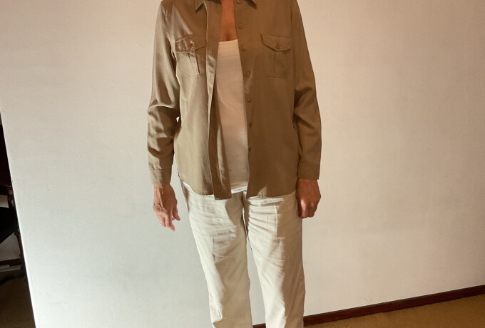 Mooie nette sportieve zijden blouse photo 1 