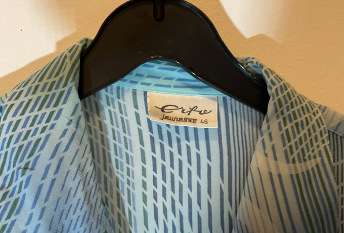 Een vintage Blauw, wit gemêleerde blouse met korte mouw van Erfo maat 46 photo 1 