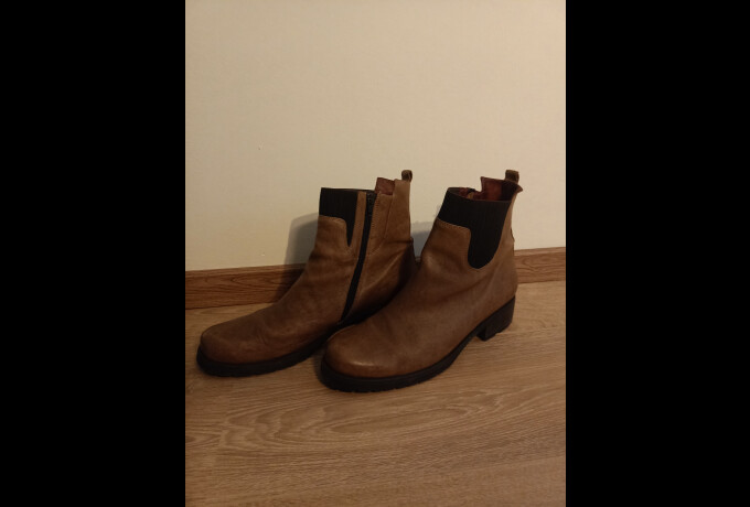 Laarsjes maat 45 merk Stars & Shoes
