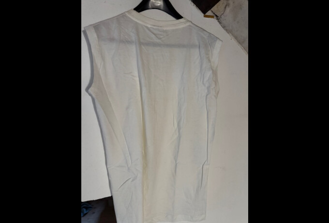 Mouwloos t-shirt, wit zonder opdruk photo 1 